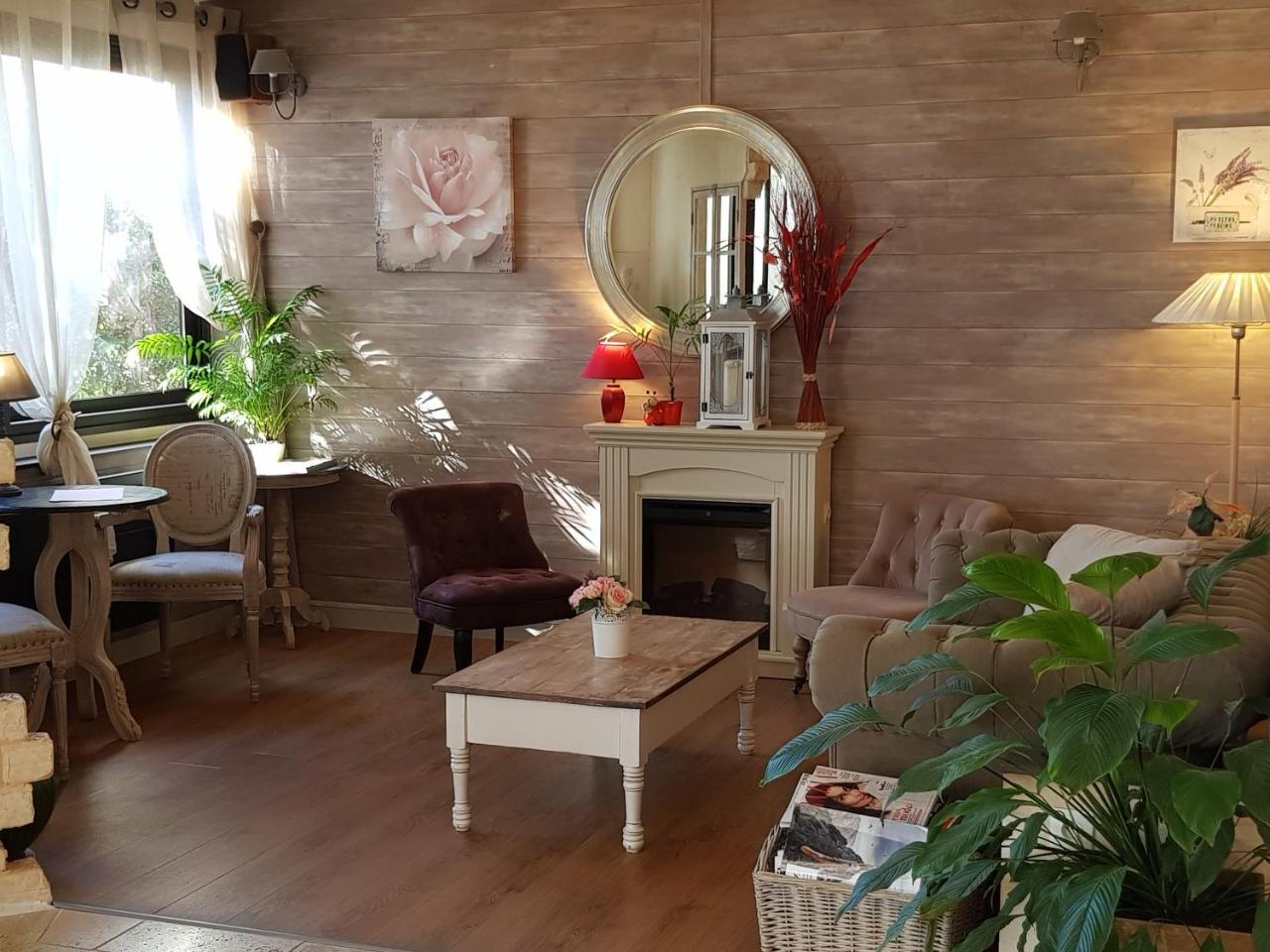 Contact Hotel Poitiers